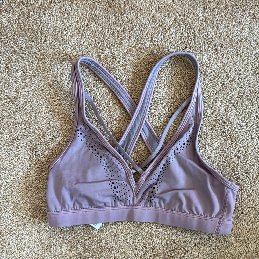 Victoria’s Secret VSX low impact strappy sports bra